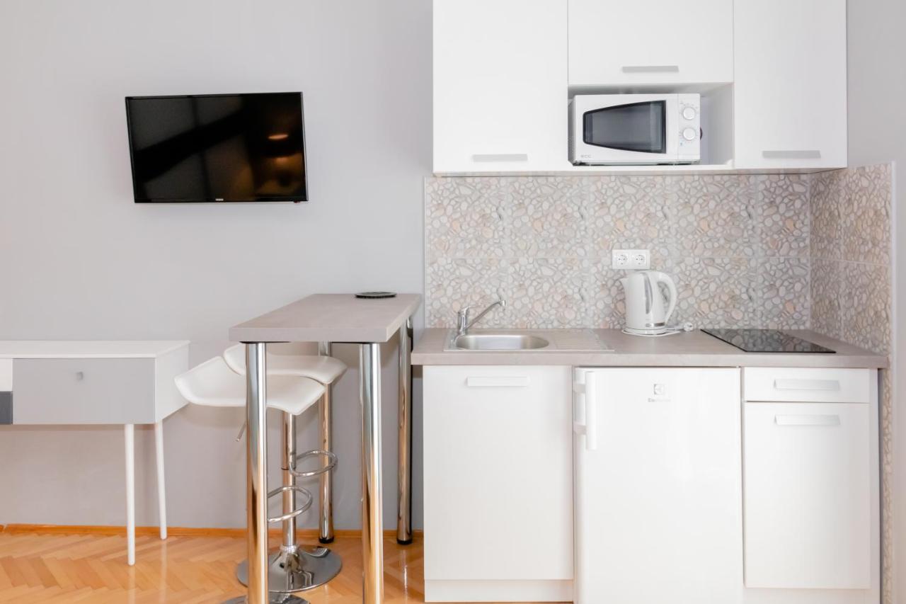 Cozy Studio Vanja Vodice Apartment Екстериор снимка