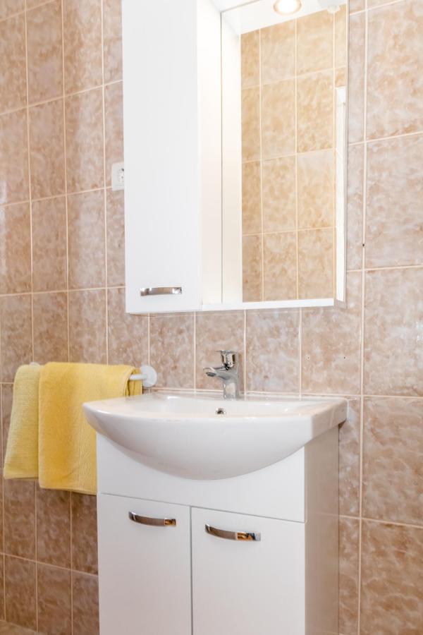 Cozy Studio Vanja Водице Екстериор снимка
